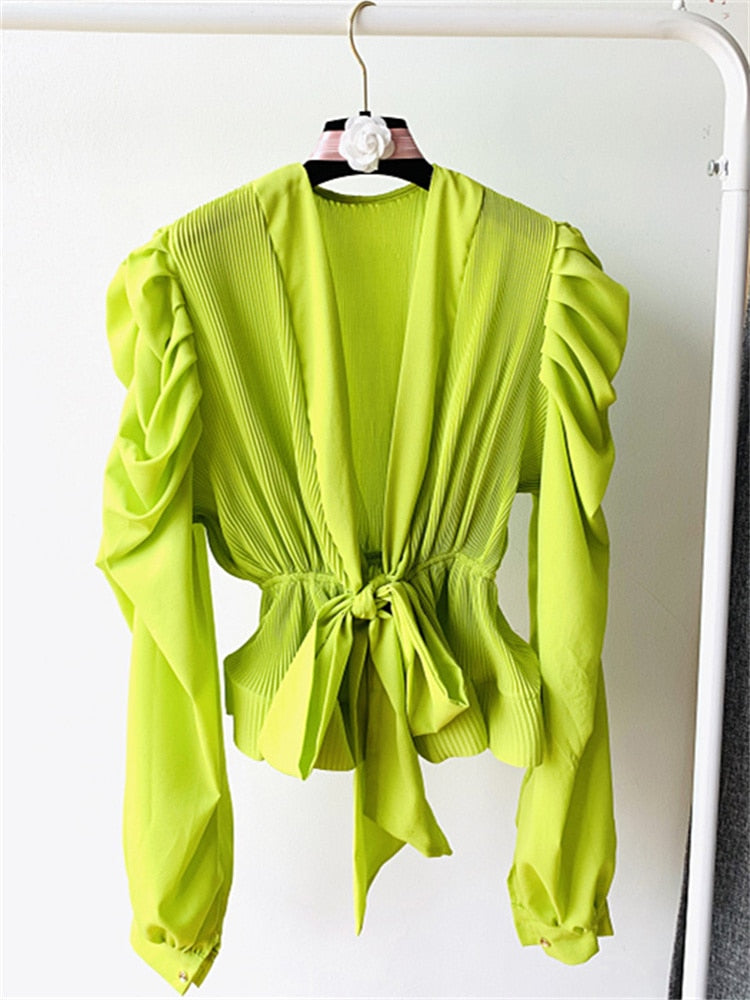 Käthe | V-neck Blouse with Puff Sleeves