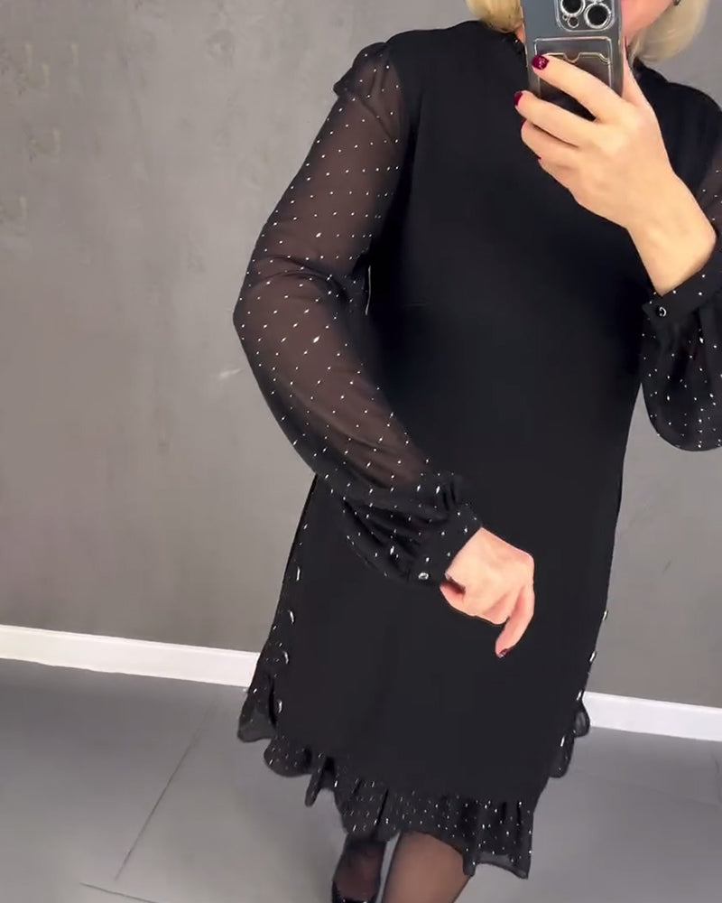 Long-sleeved elegant dress with polka dots