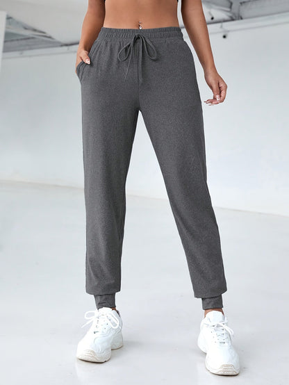 Lara | Casual sports trousers with high waist and pockets