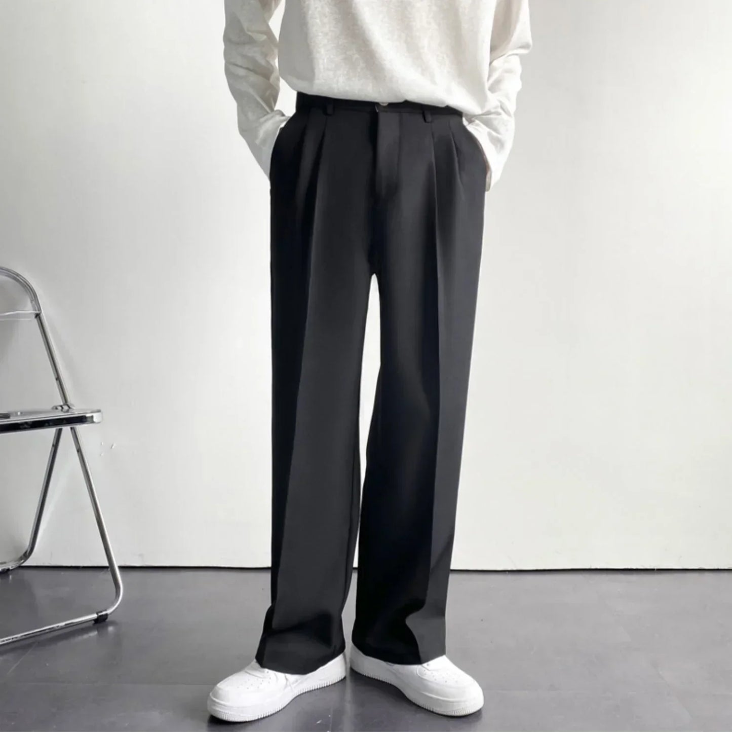 Lars | Stylish Paris Trousers