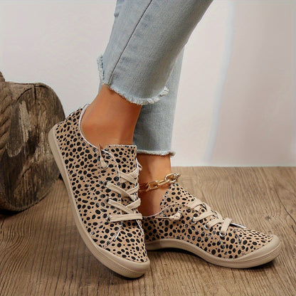 Leopard | Leopard Print Women's Low-Top Sneakers