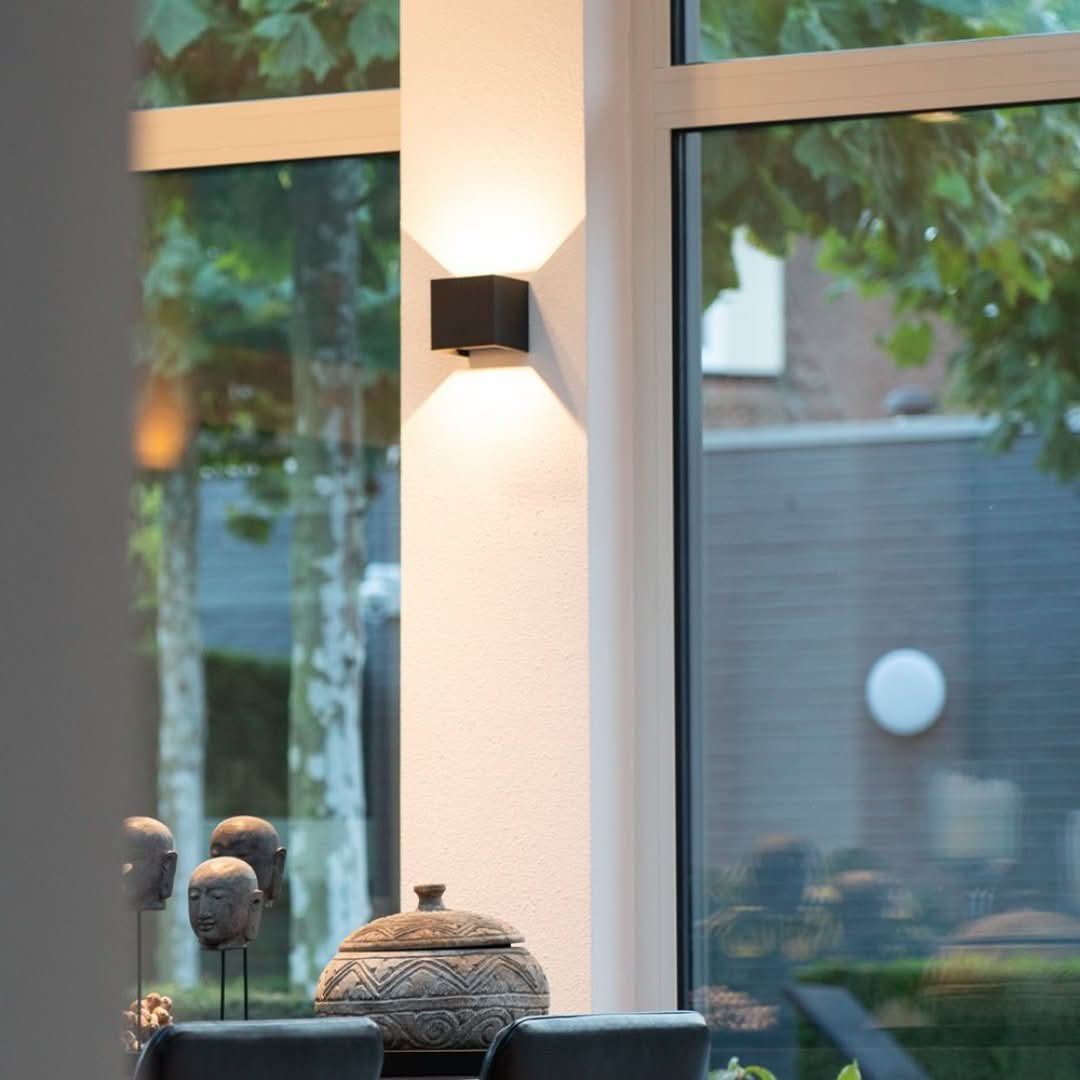 LightBright | Estetisk trådløs vegglampe