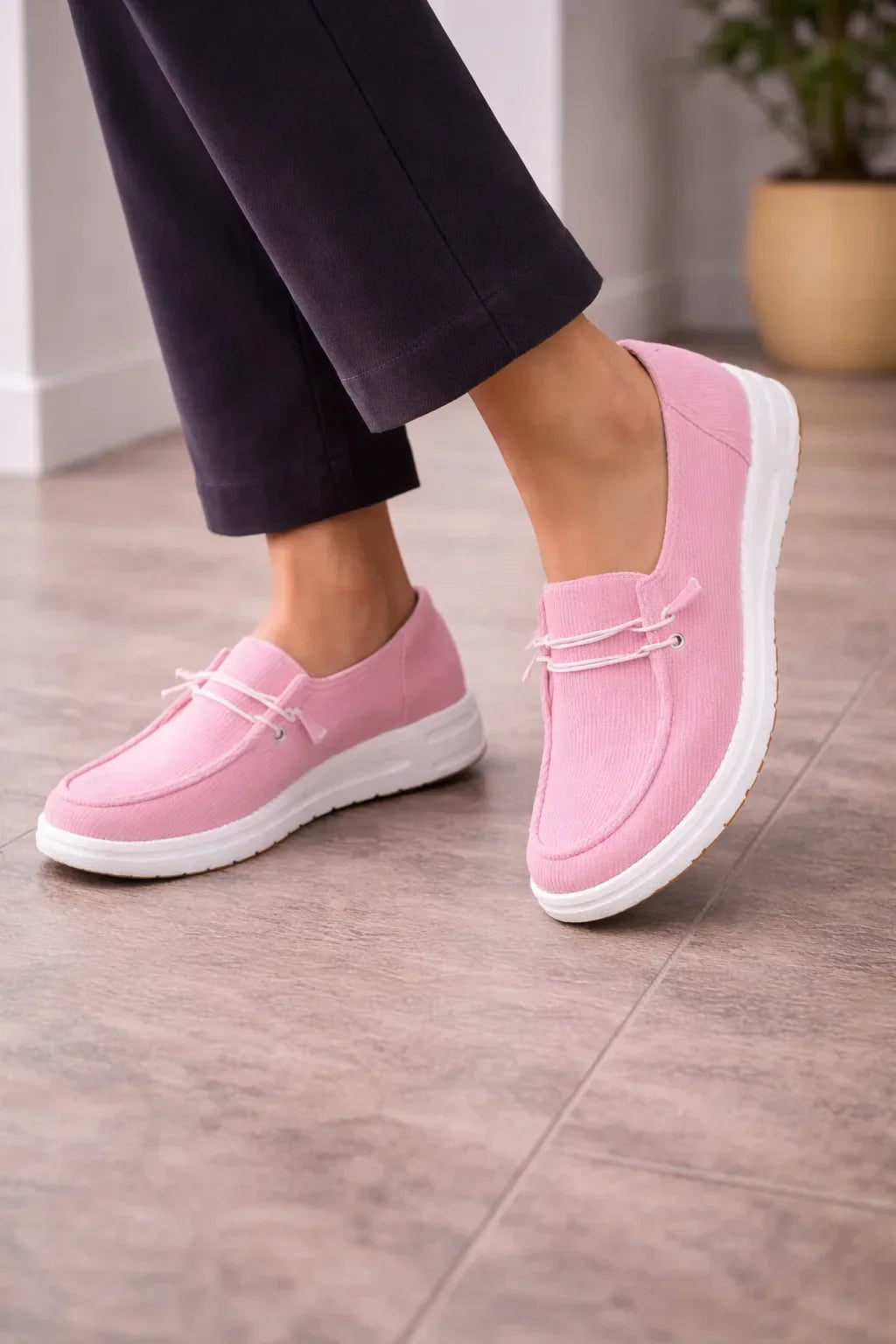 Loafers with Platform and Ribbed Texture