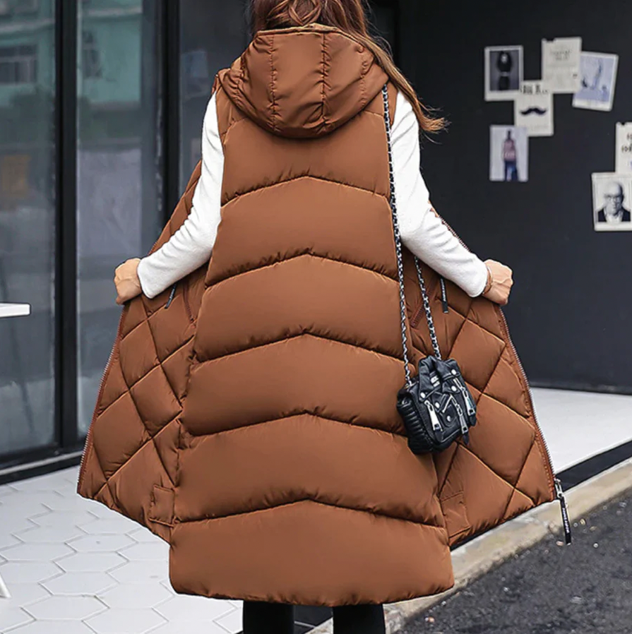 Padded sleeveless ladies' gilet with hood