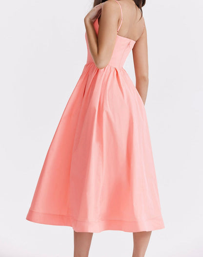 Vintage-Sommerkleid mit eleganter A-Linie und eckigem Ausschnitt