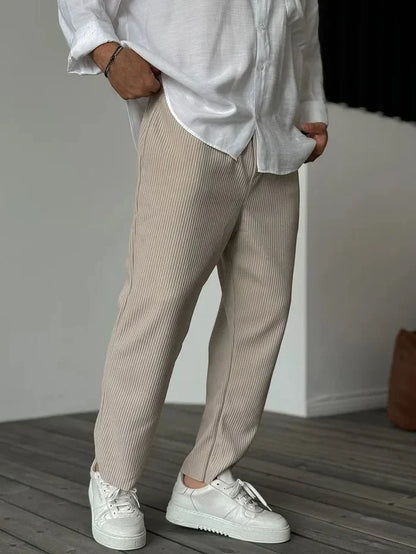 Pantaloni di velluto a coste di lusso – Per un look raffinato e rilassato
