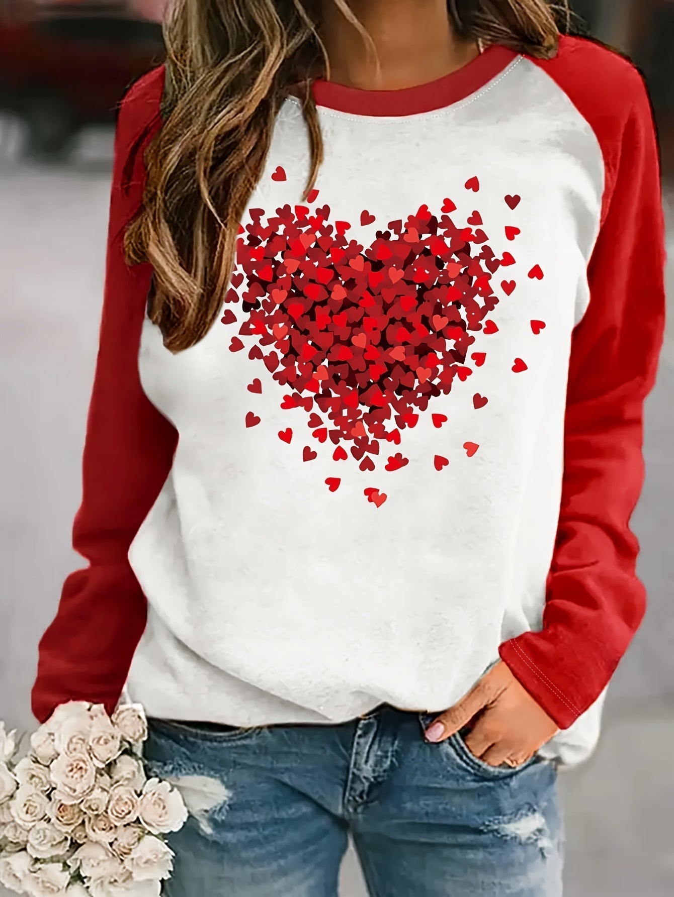 Lotte | Heart Print Sweatshirt with Round Neck