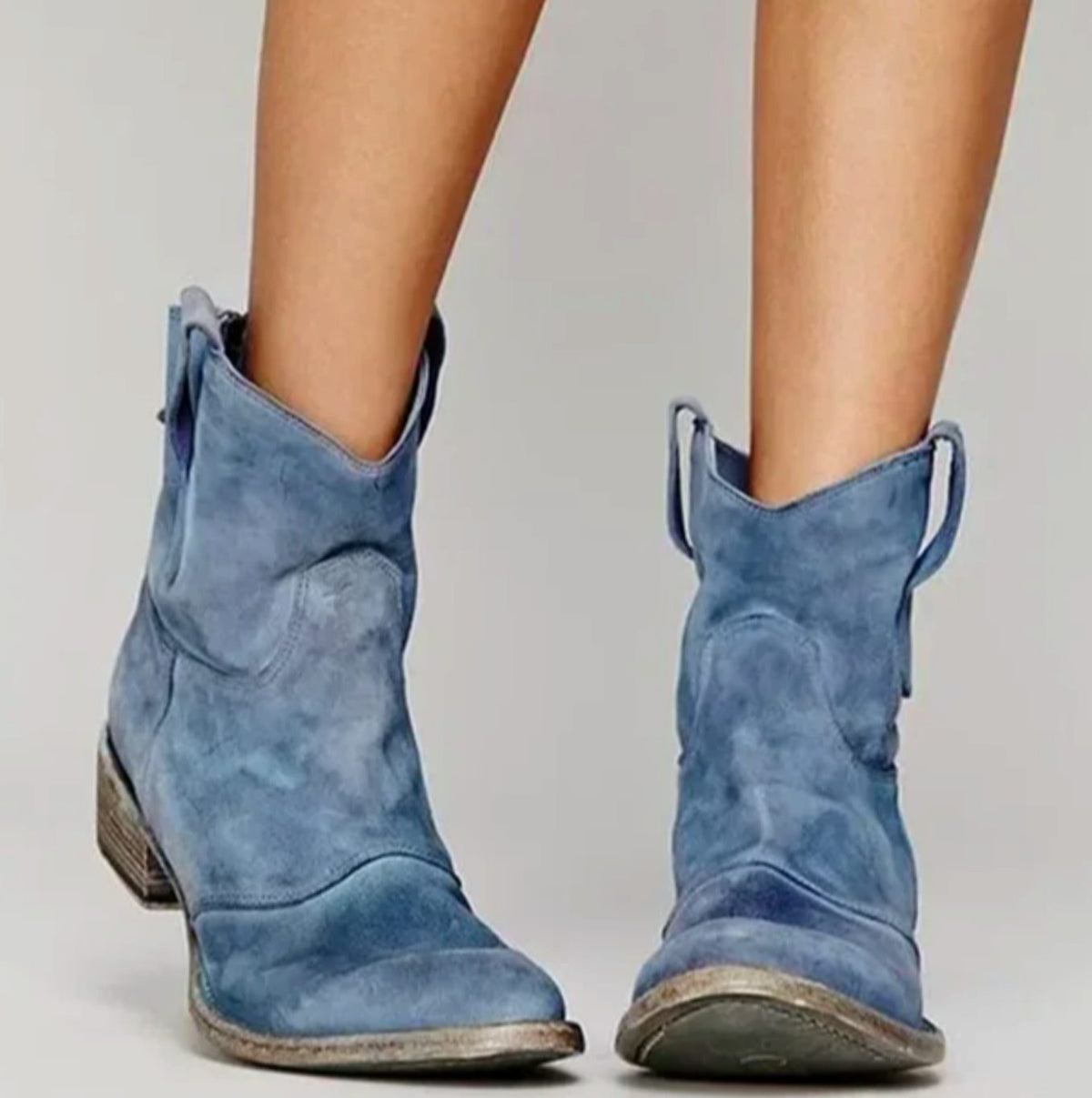 Ladies Casual Suede Western Boots with Block Heel and Loops