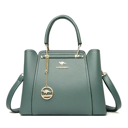 Luxury Ladies Handbag with Refined Details and Timeless Design