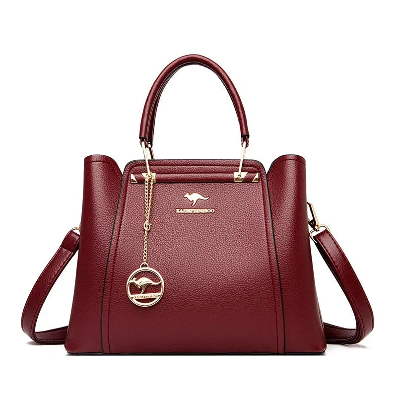Luxury Ladies Handbag with Refined Details and Timeless Design