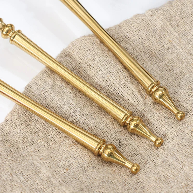 Luxury Cutlery Set - Timeless Design - Elevate Elegant Dinners