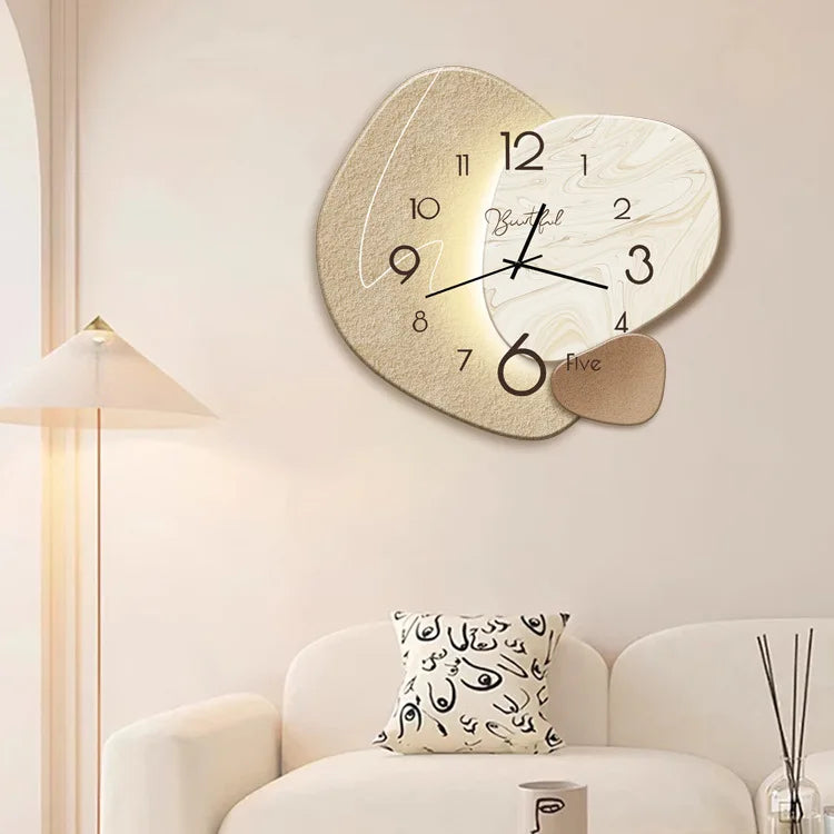 Luxury Wall Clock - Refined Design - Perfect for Modern Interiors