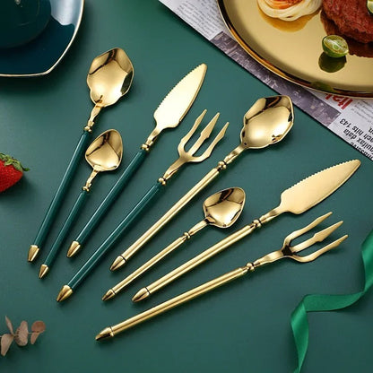 Luxury Cutlery Set - Timeless Design - Elevate Elegant Dinners