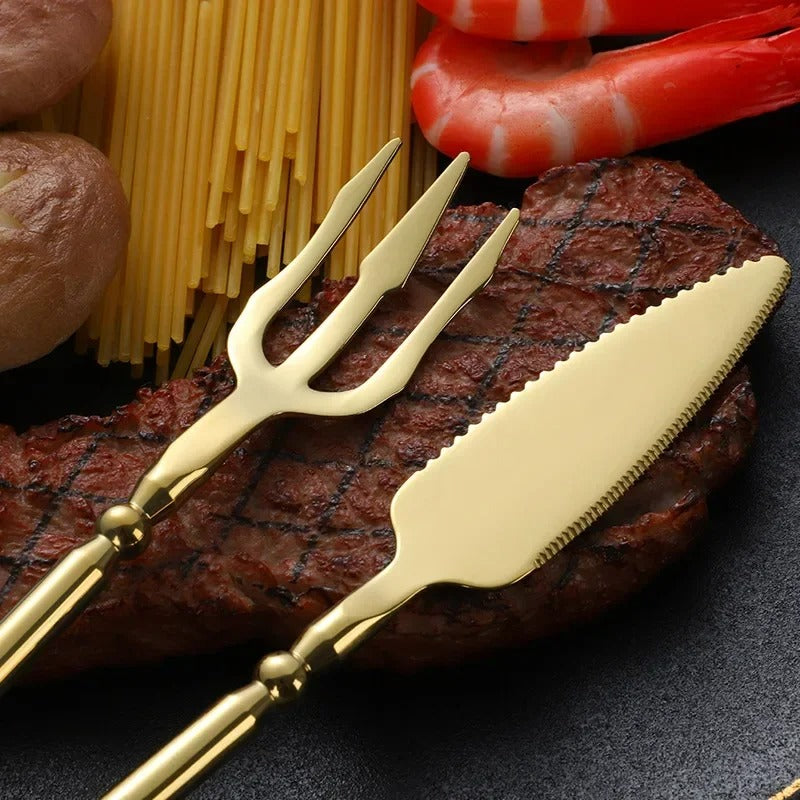 Luxury Cutlery Set - Timeless Design - Elevate Elegant Dinners