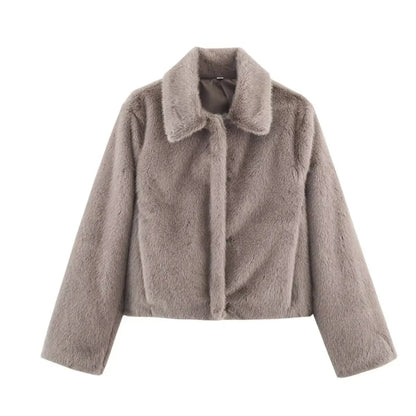 Short Faux Fur Winter Jacket with Collar and Buttons for Women