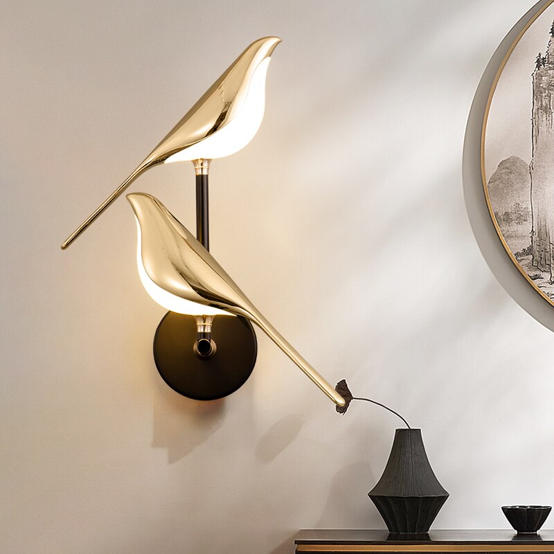 Illuminated Bird Wall Lamp