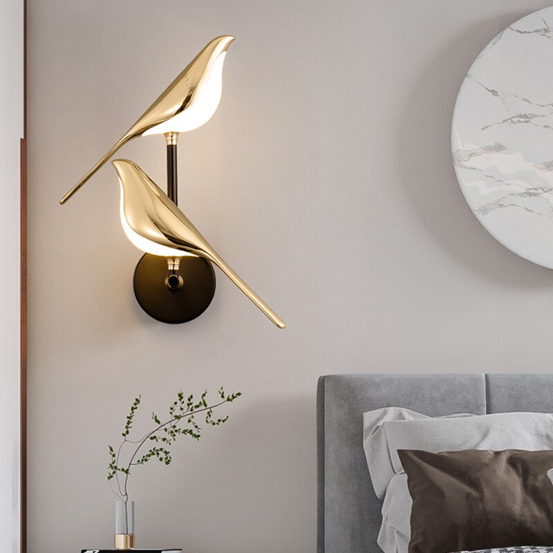 Illuminated Bird Wall Lamp