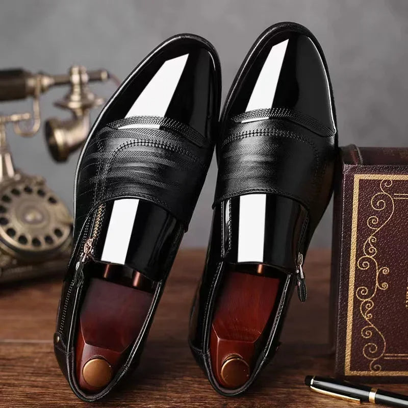 Matthijs | Large Formal Patent Leather Shoes