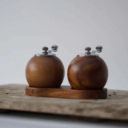 Nordic Salt and Pepper Mill Set - Stylish - Functional - Perfect for Kitchen