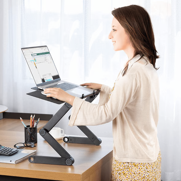 Standee – 360° ergonomický stojan na notebook pro optimální pohodlí při práci