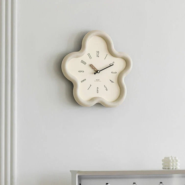 PetalTime - 3D Wall Clock - Silent Movement - Unique Design