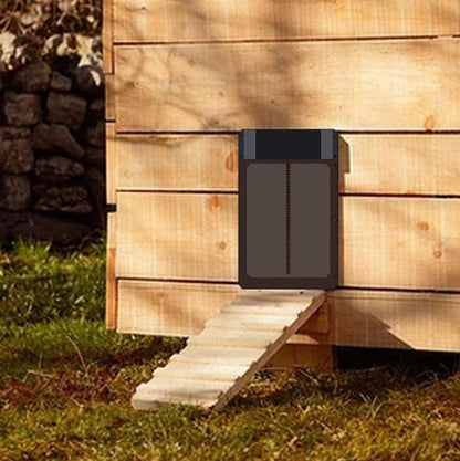 Nova – Automatic Chicken Coop Door with Light Sensor
