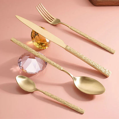 Premium Cutlery Set - Elegance for Refined Dining - Perfect Quality
