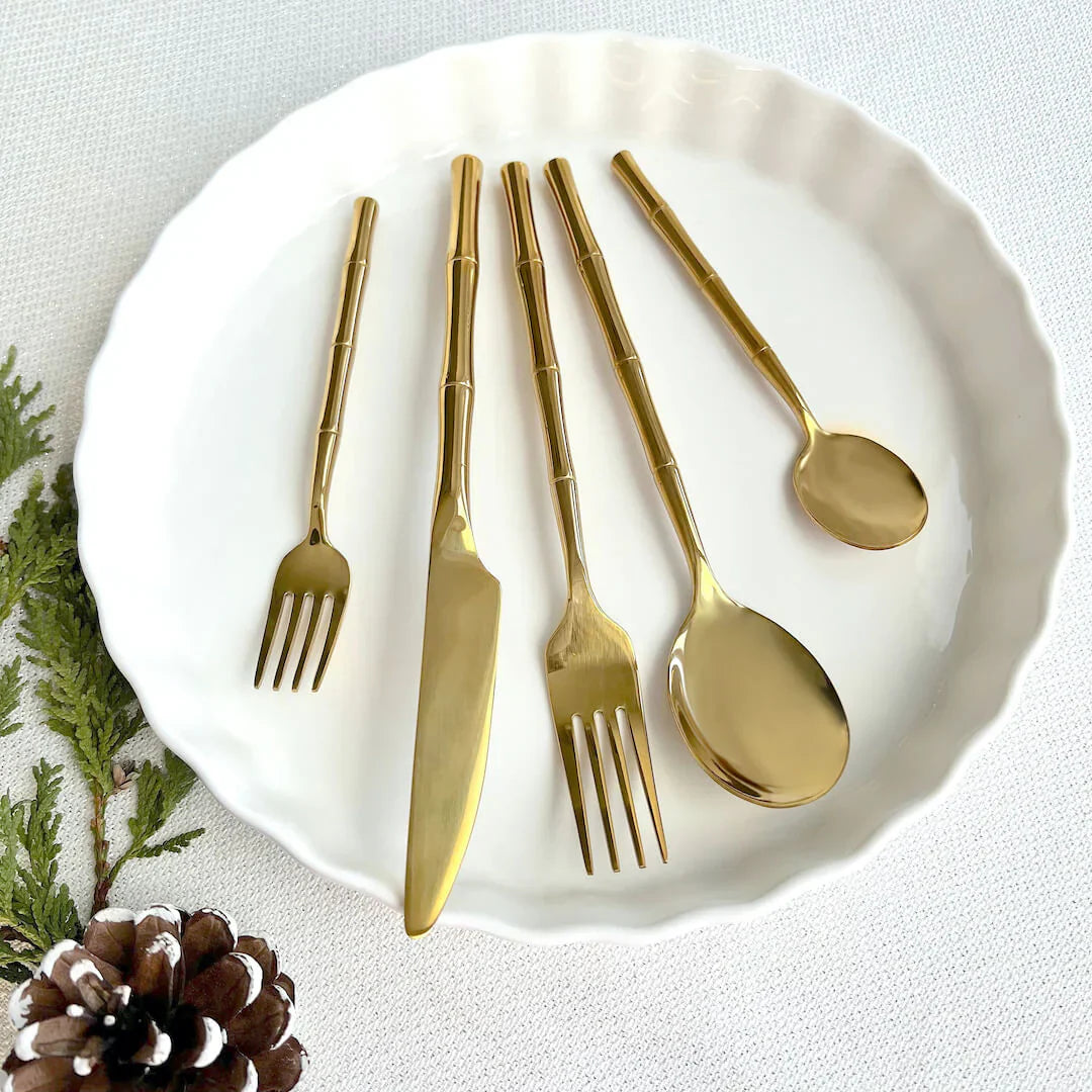 Premium Cutlery Set - Modern Design - Durable & Stylish