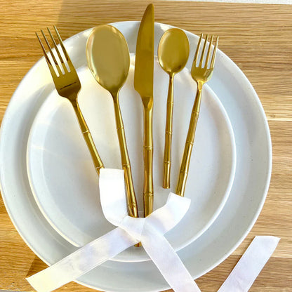 Premium Cutlery Set - Modern Design - Durable & Stylish