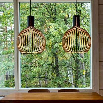 Holz-Pendelleuchte Hallai – Warmes Licht und einzigartiges Design