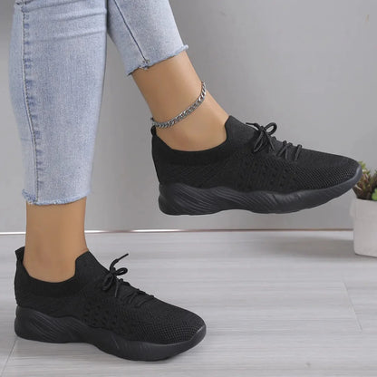 Yuna – Breathable Mesh Women's Sneakers with Laces and Platform Sole