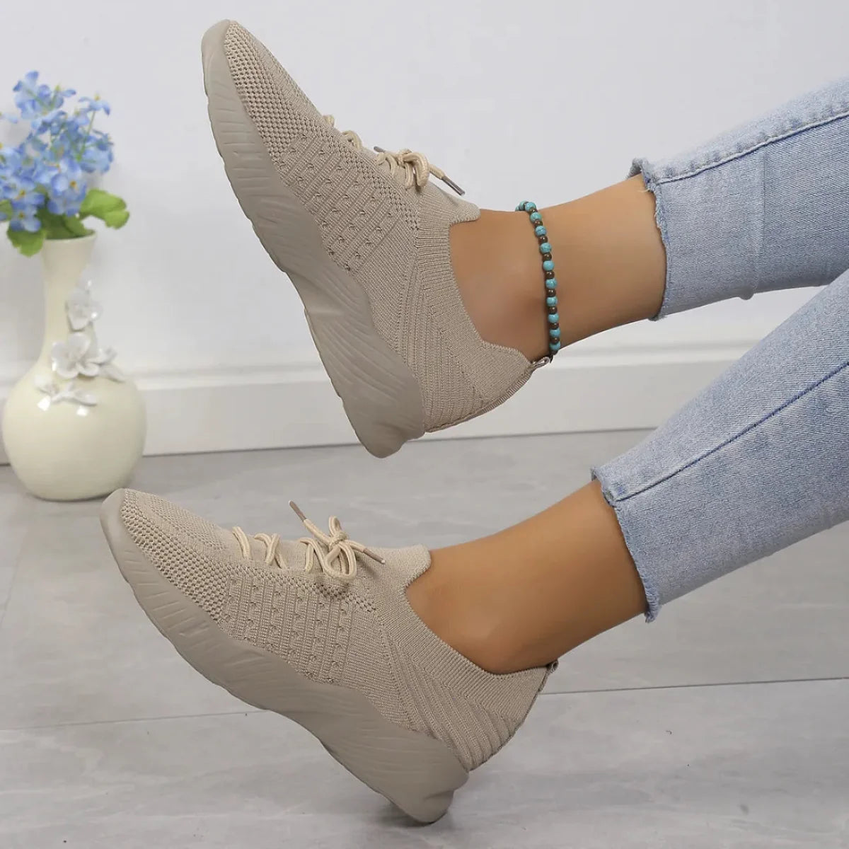 Yuna – Breathable Mesh Women's Sneakers with Laces and Platform Sole