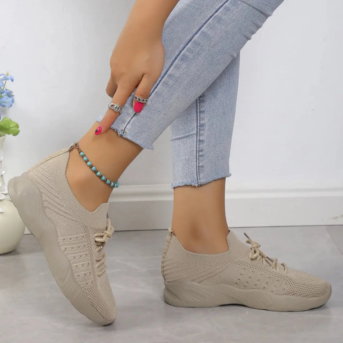 Yuna – Breathable Mesh Women's Sneakers with Laces and Platform Sole