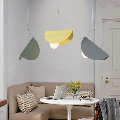 Scandinavian Minimalist Pendant Light – Modern Design