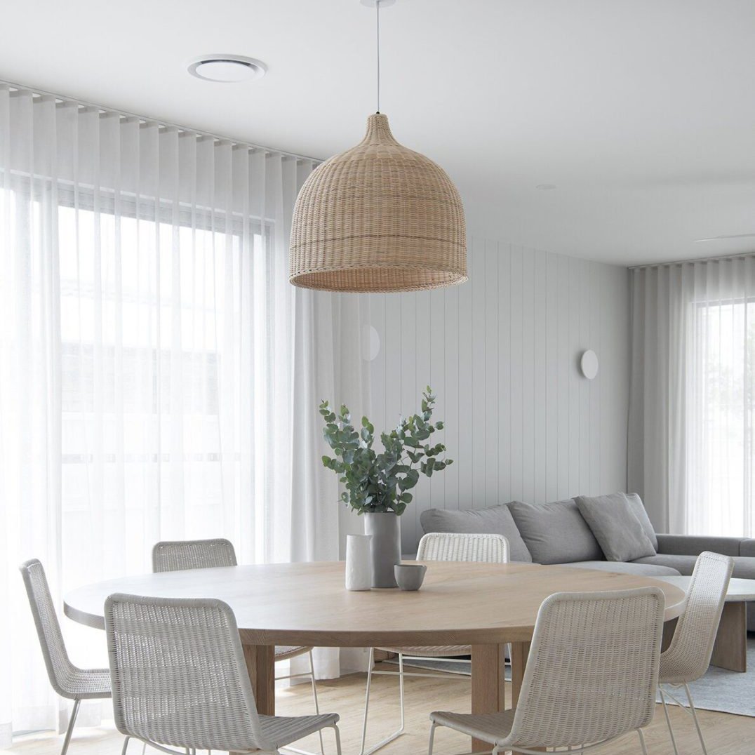 Nordische Rattan-Pendelleuchte – handgefertigt und umweltfreundlich