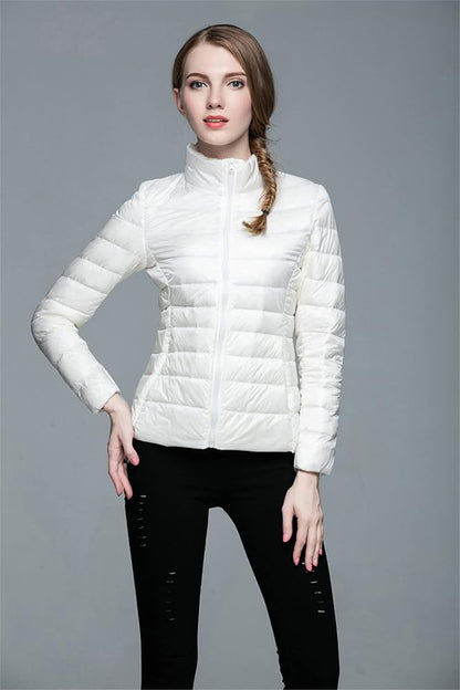 Chaqueta acolchada ligera y plegable para mujer, con capucha y bolsa de almacenamiento