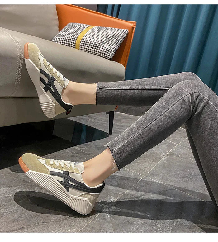 Retro-Sneaker für Damen mit orthopädischer Passform und hohem Tragekomfort