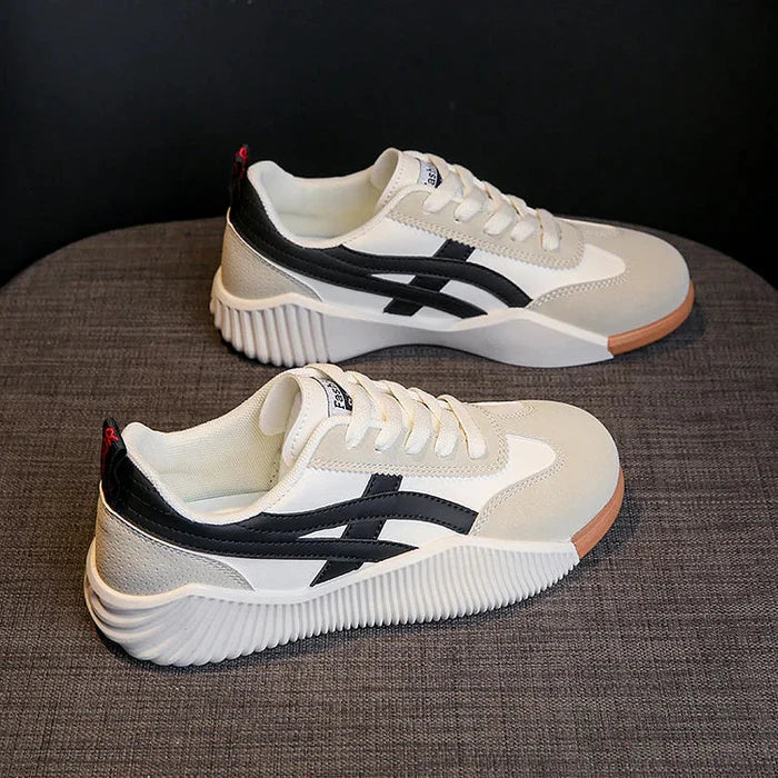 Retro Women's Sneakers with Orthopaedic Comfort Fit