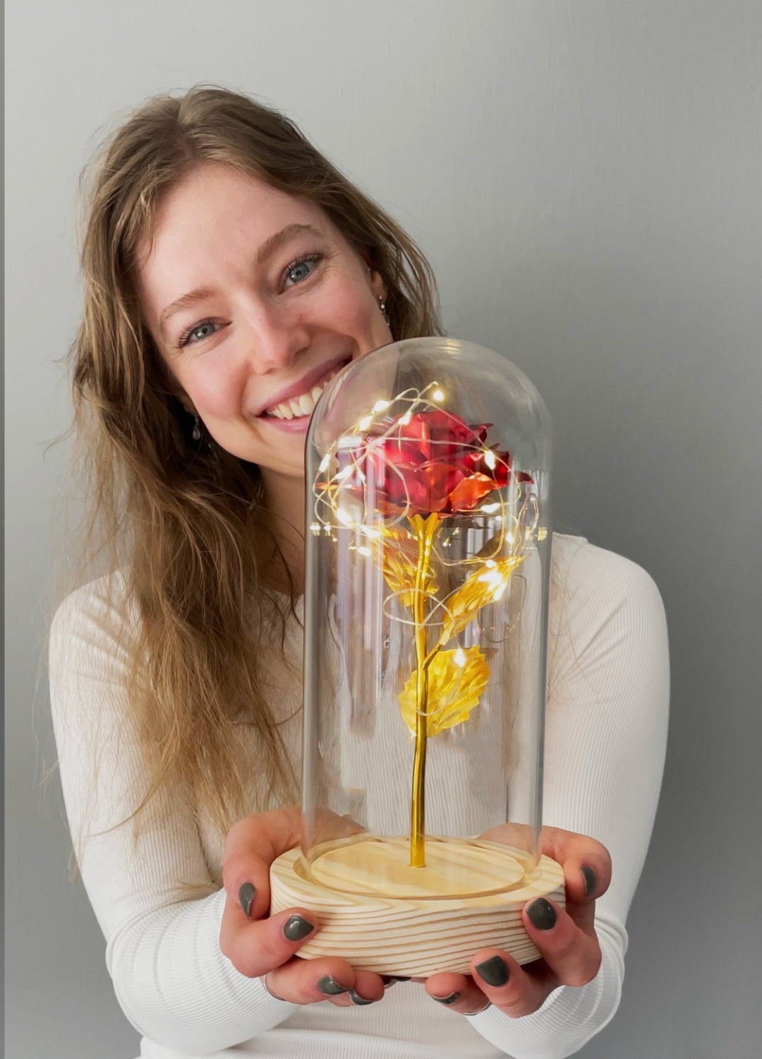 Rose | Rose de couleur or dans un verre
