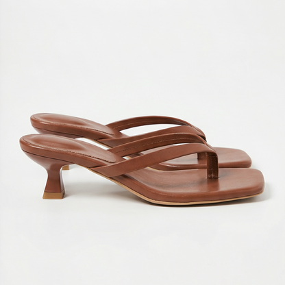 Sandalo da donna con tacco basso – Casual