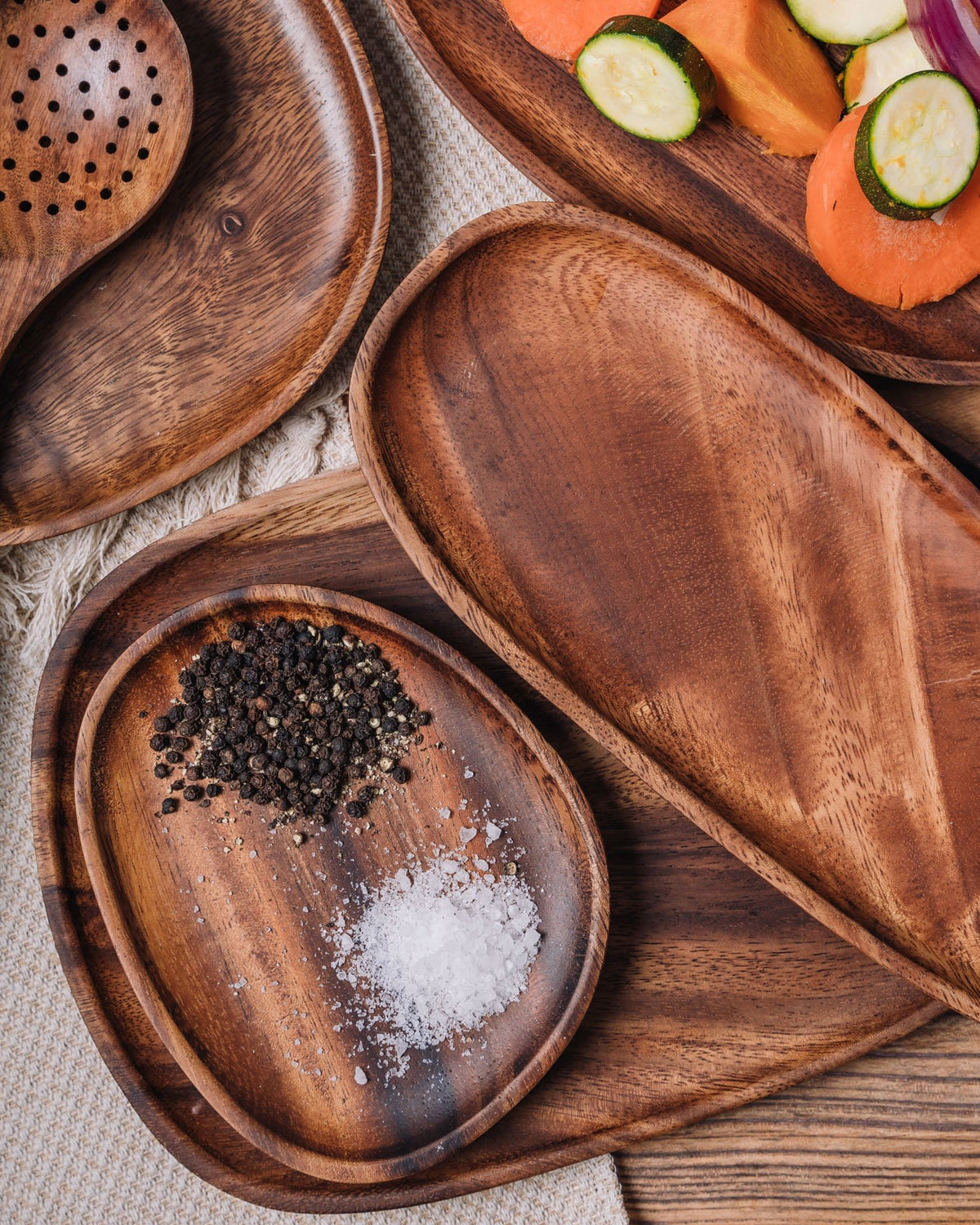 Royal Acacia Wood Serving Tray - Stylish - Durable - Perfect for Parties