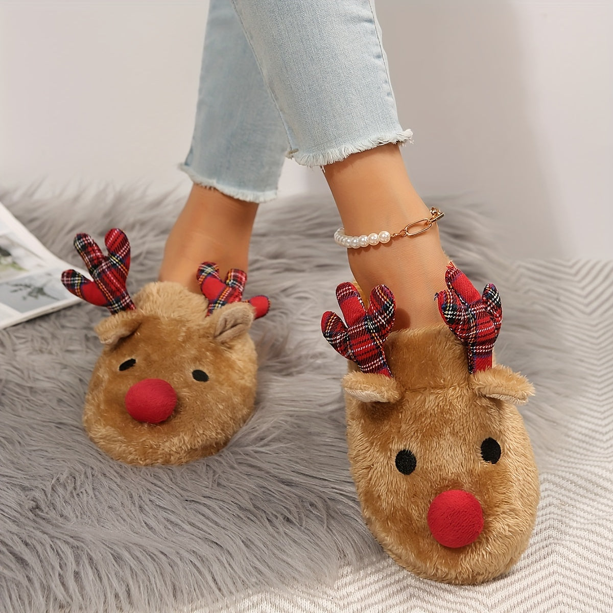 Rudolf | Chaussons en peluche renne de Noël douillets pour femmes