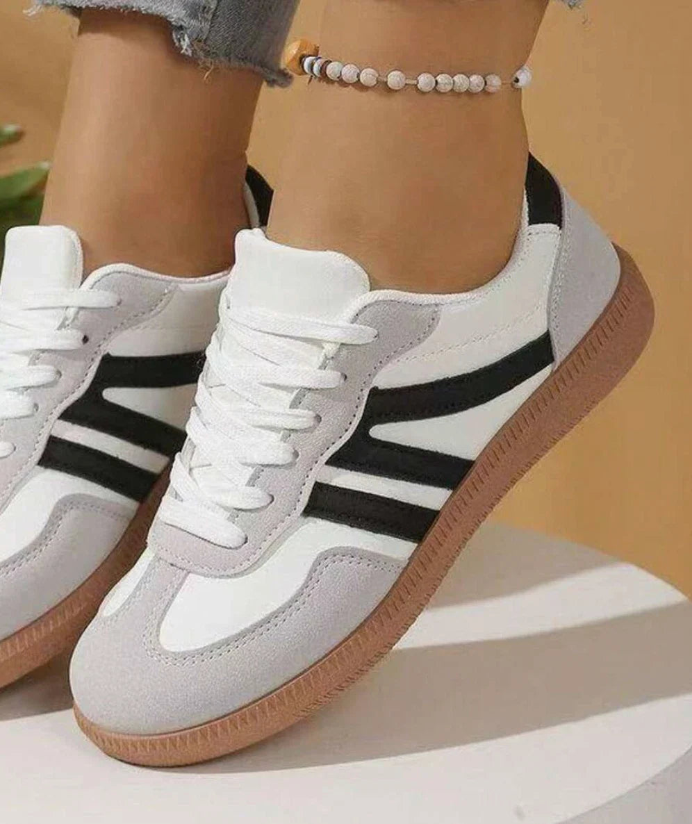 Lightweight Sneakers for Women with Laces and Non-Slip Sole