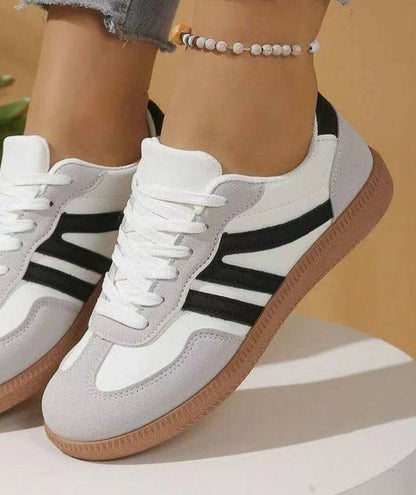 Lightweight Sneakers for Women with Laces and Non-Slip Sole