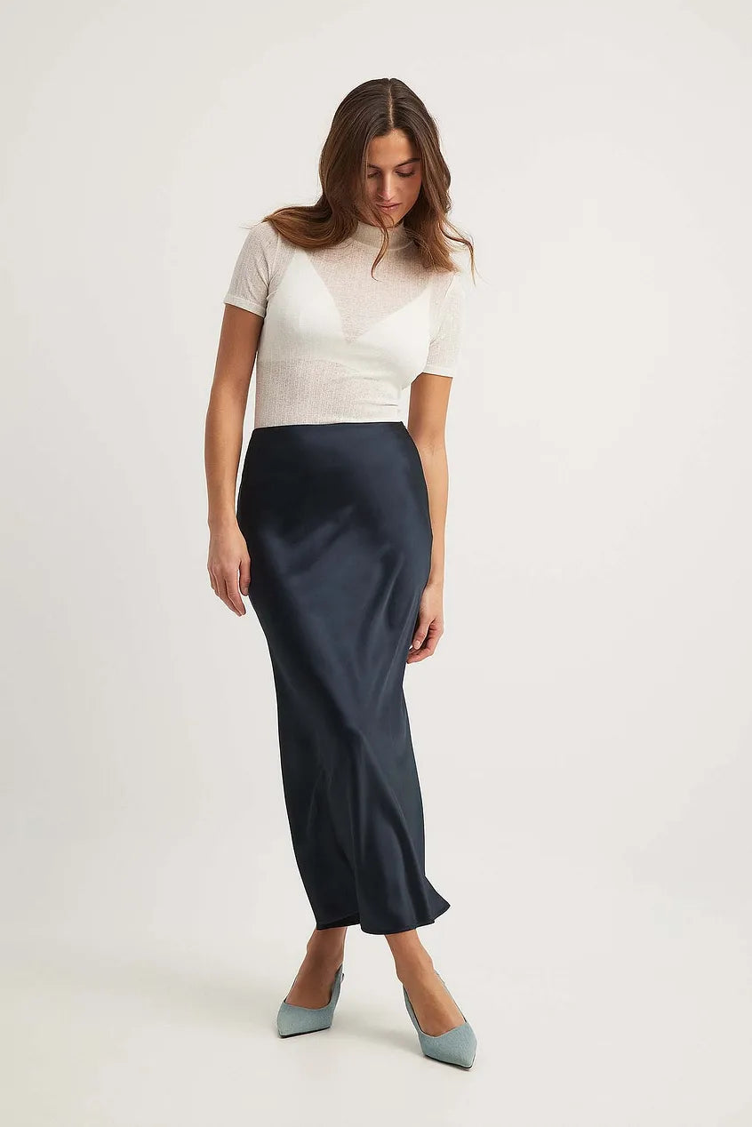 Ladies Glamorous Midi Skirt with High Waist and Shiny Fabric
