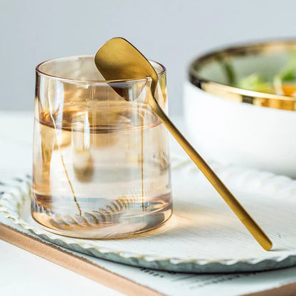 Luxuriöses Besteckset aus Edelstahl mit ausgeschnittenem Skelettdesign - zeitgemäßes Design - außergewöhnliche Stabilität