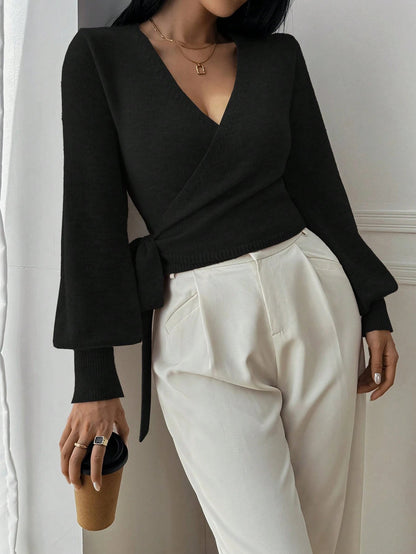 Stylish Knitted Wrap Croptop with V-Neck and Tie Belt