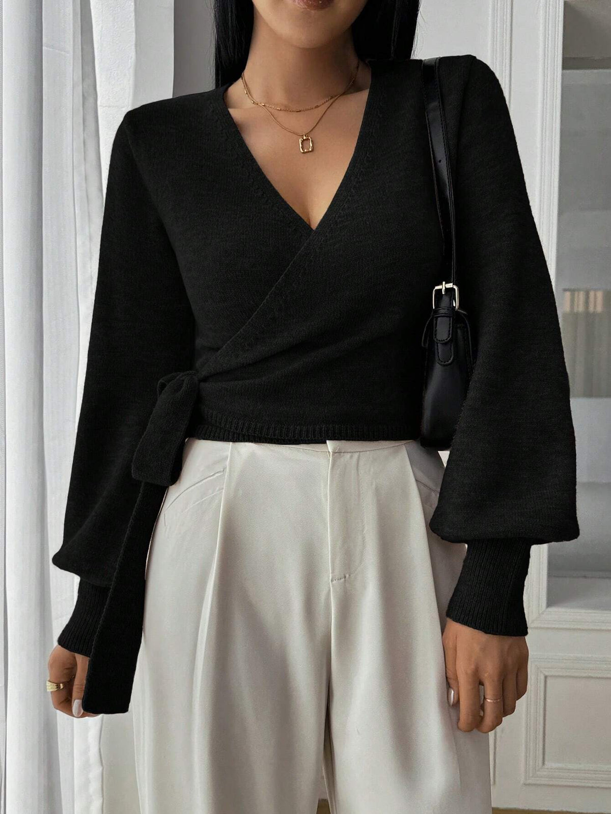 Stylish Knitted Wrap Croptop with V-Neck and Tie Belt