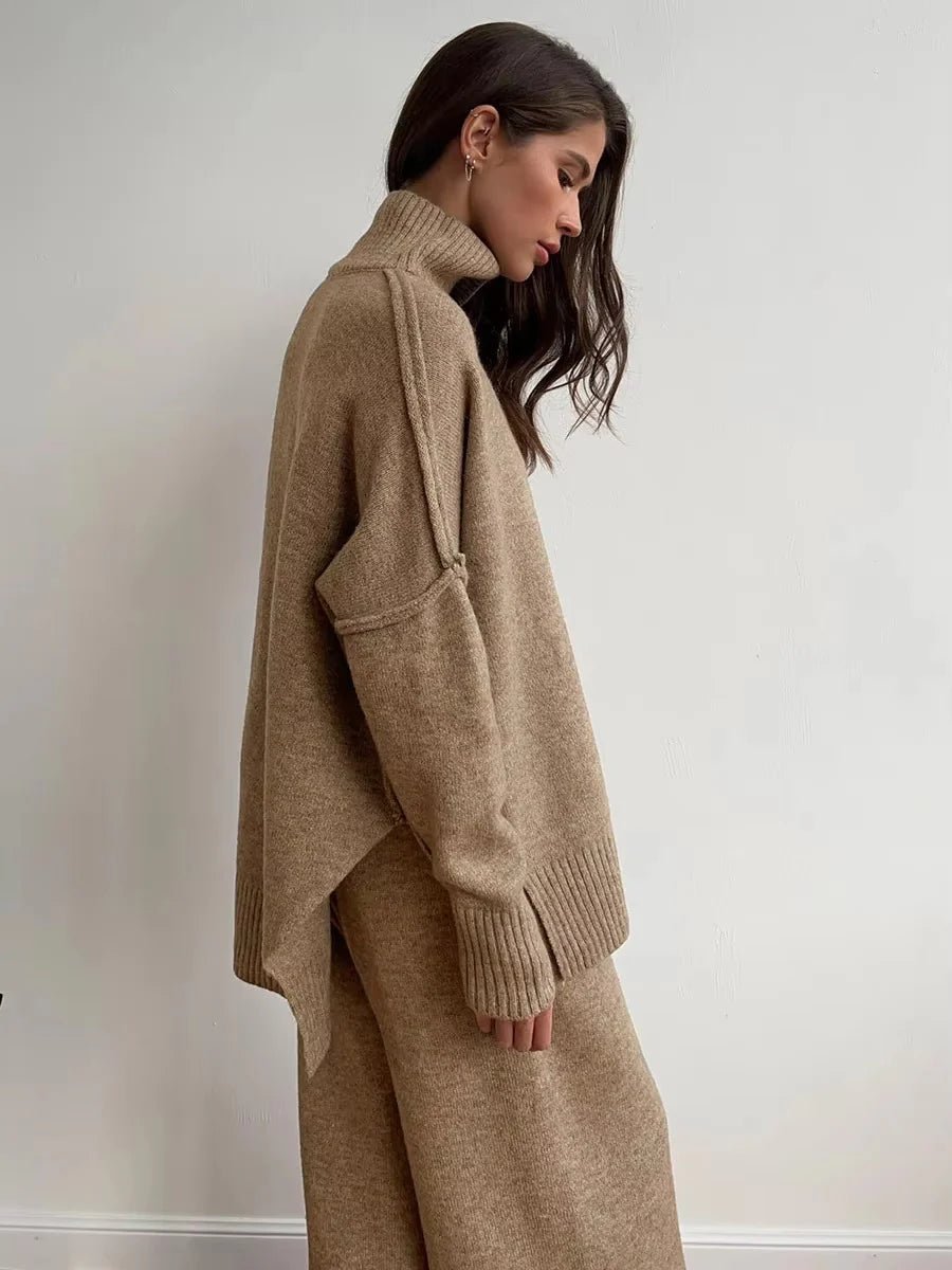 Warm Oversized Knitted Ladies Loungewear Set with Turtleneck and Wide Trousers