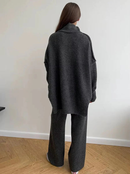 Warm Oversized Knitted Ladies Loungewear Set with Turtleneck and Wide Trousers